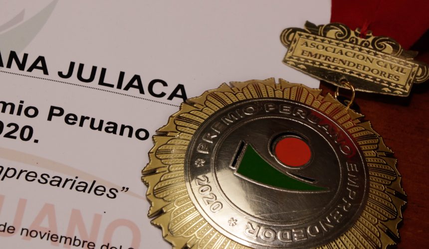 _MG_8110 Reconocimiento Peruano Emprendedor 2020 fue entregado a la Clínica Americana